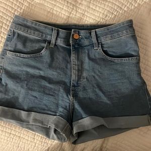Never worn, shorts, h&m